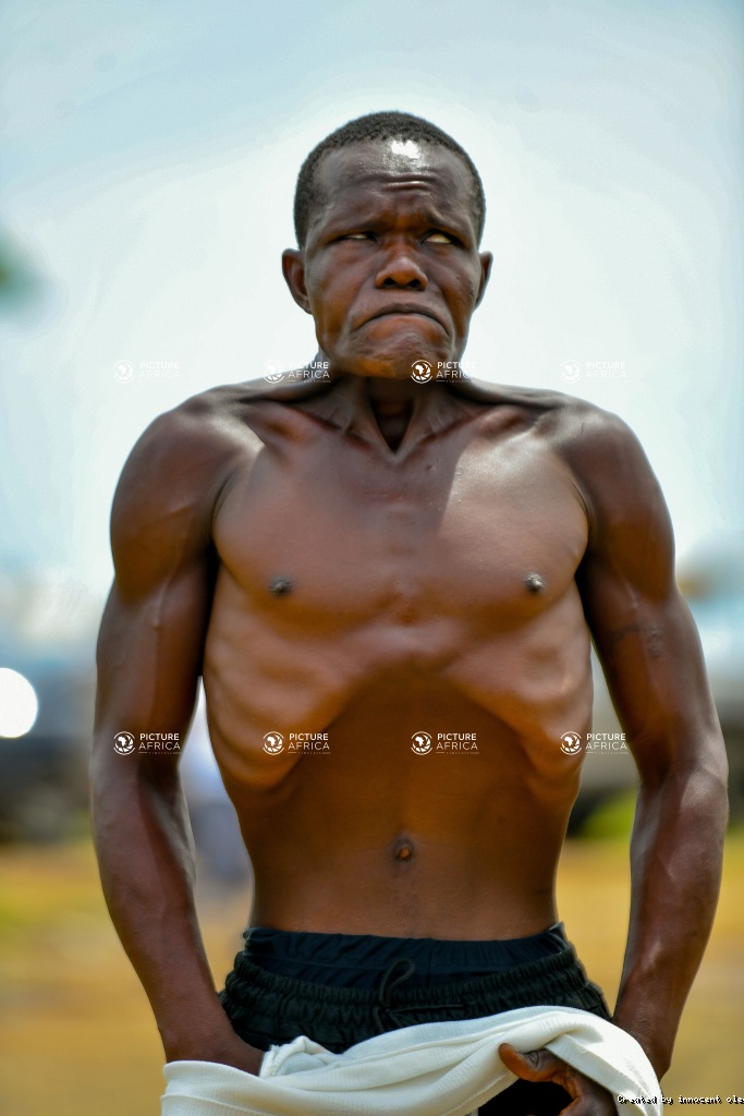Boneless Dogodogo is an enthusiastic Acrobat from Kisumu City.